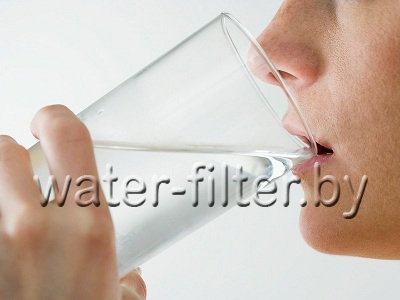 питьевая вода не должна содержать посторонних примесей